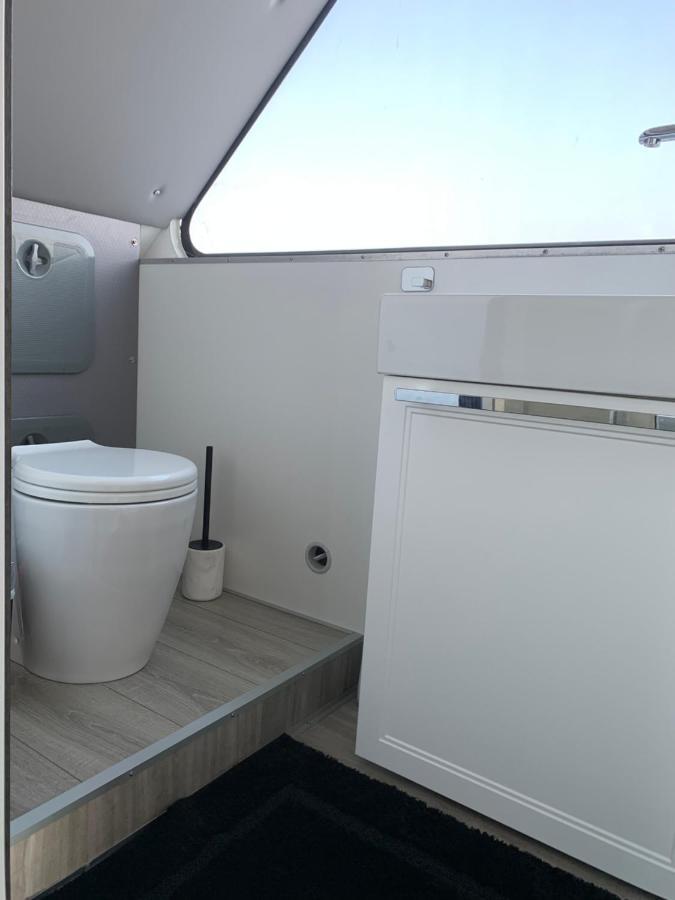 Amber Houseboat Daire Swinoujscie Dış mekan fotoğraf